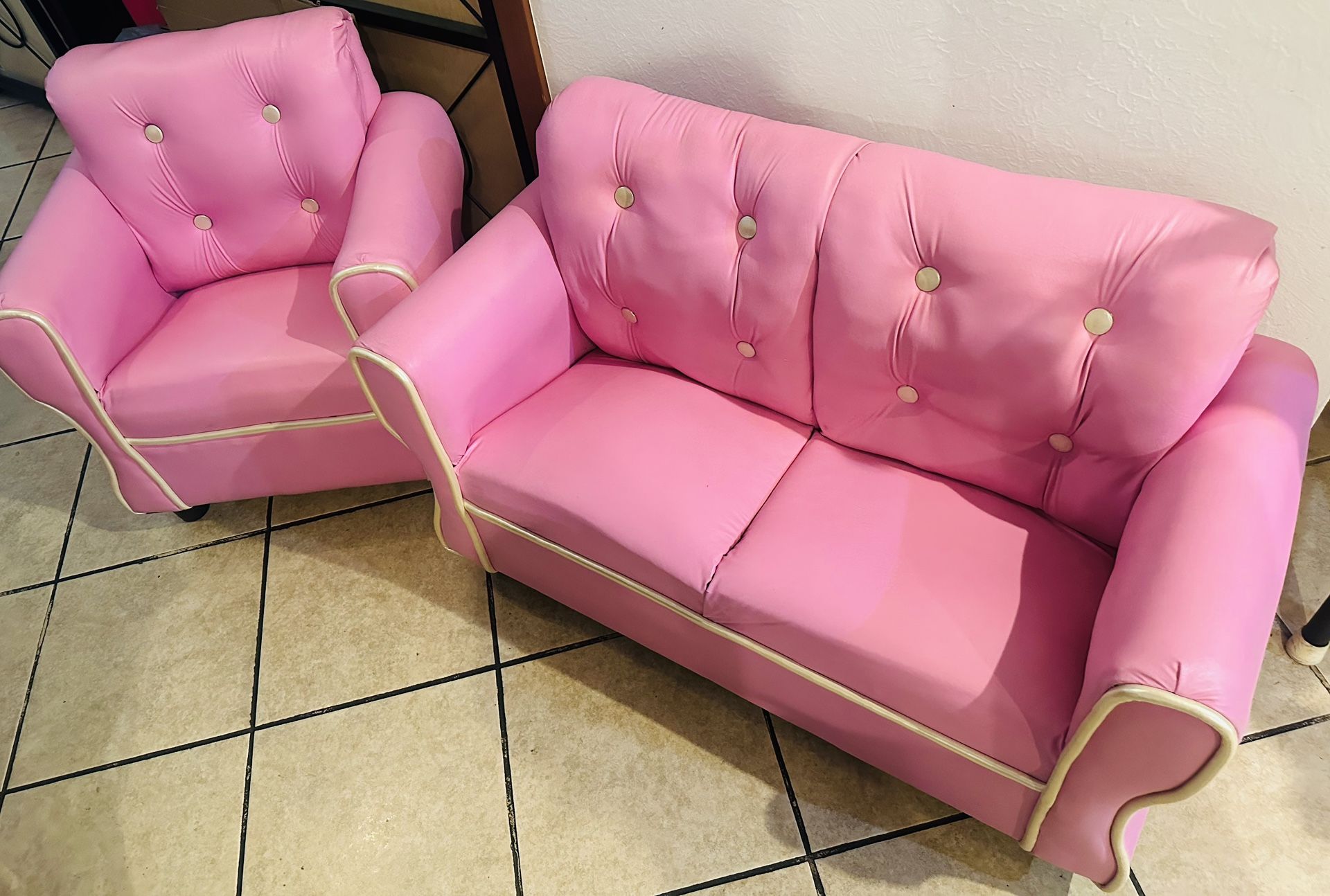 Pink children’s Sofa And Matching Chair Beautiful