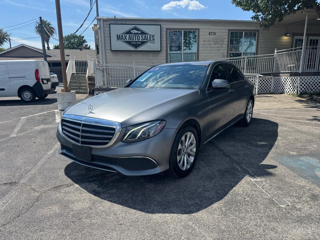 2017 Mercedes-Benz E 300