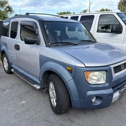 2005 Honda Element