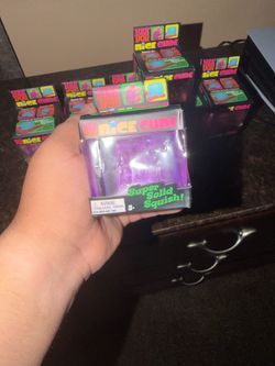 Brand new Schylling NeeDoh Nice Cube