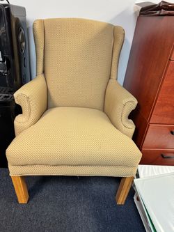 Free! High Back Chair Hotel Luxury Quality