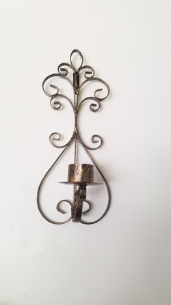 Set for 2 candle holders that hang up on the wall