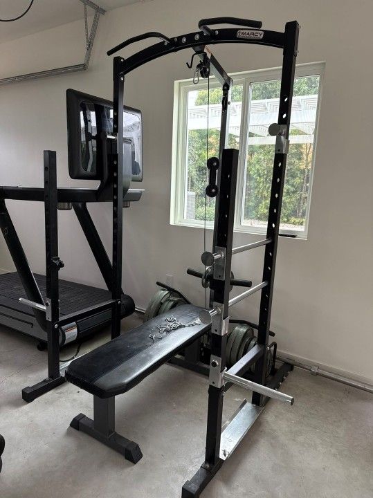 Olympic Weights, Gym Equipment, Squat Rack