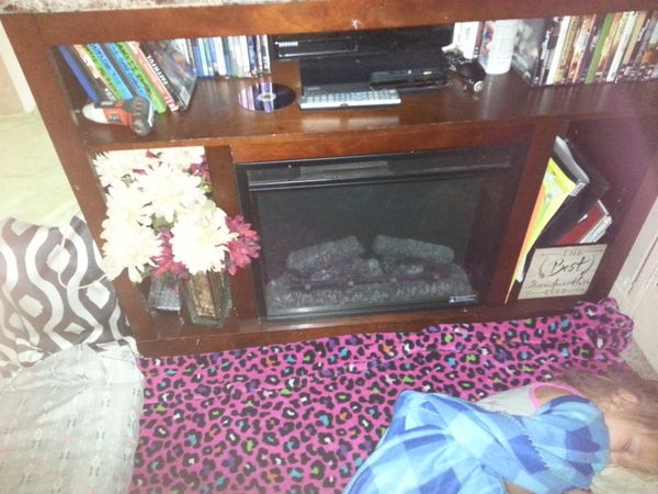 Electric Fireplace Works Great for Sale in Oklahoma City, OK OfferUp