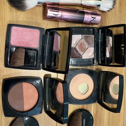 Makeup 
