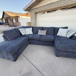 Lake Sectional - Blue - New 