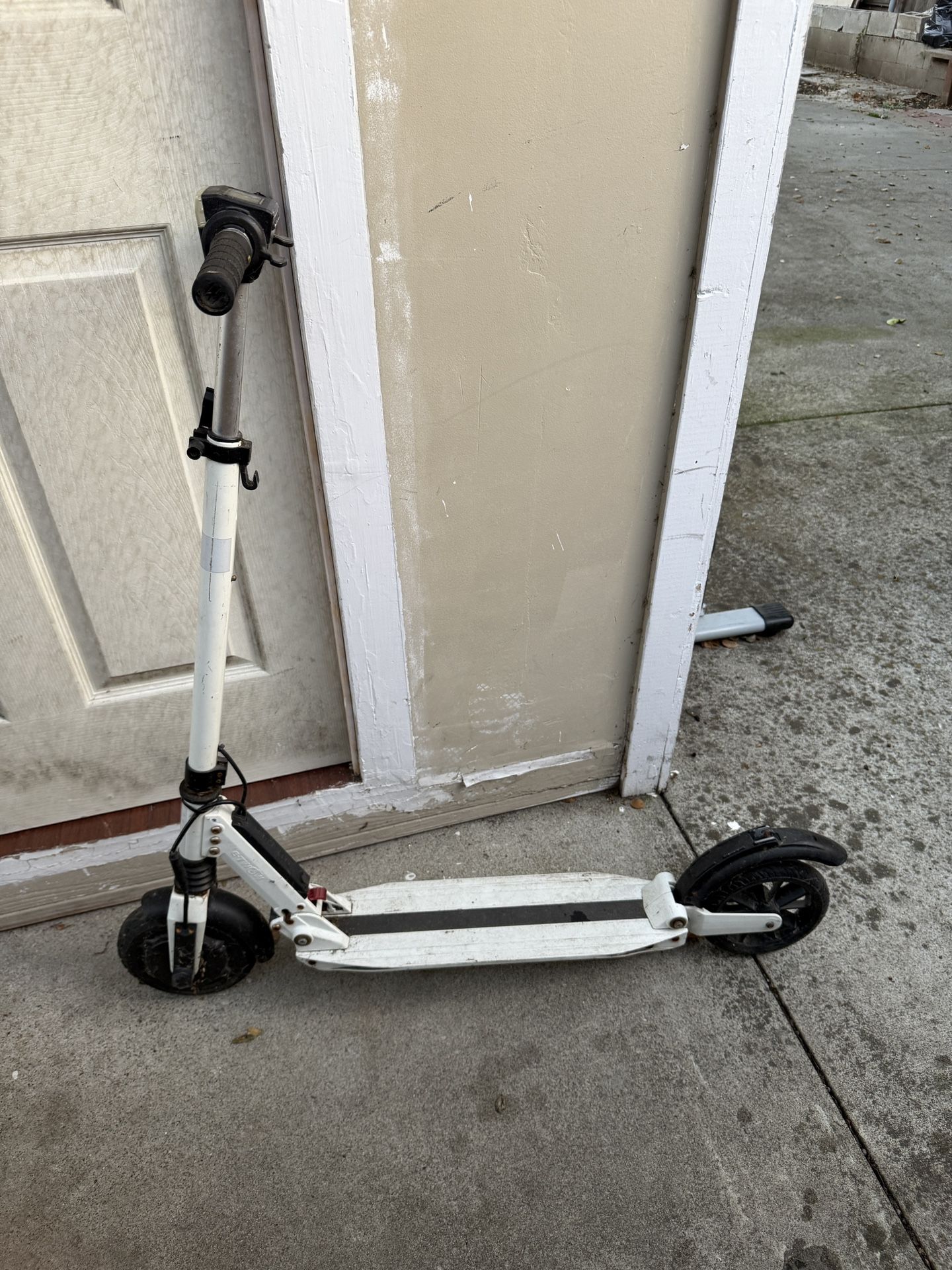 e-twow scooter