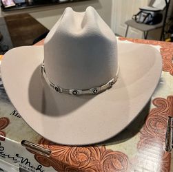 Hats/ Sombreros