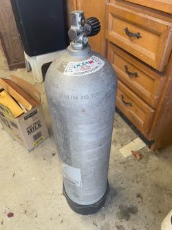 80 CU FT aluminum SCUBA tank