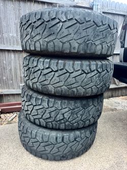 Tires 37/12.5/20