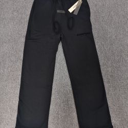 Essential Flare SweatPants