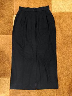 Skirt (Harvey Bernard)