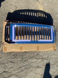 05-07 Ford F250 F350 F450 F550 Super Duty Front Grille+LED Bar - Vertical Style - Chrome