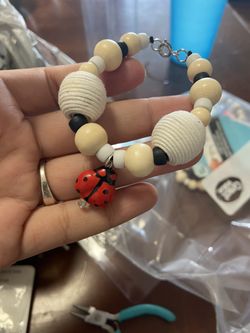 Children’s bracelet $6