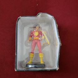 DC heroes figurines