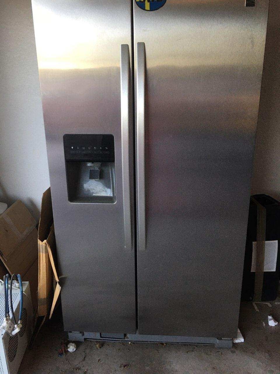 Kenmore Refrigerator works great
