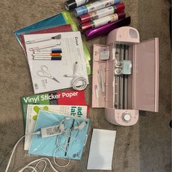 Cricut Explore Air 2 bundle