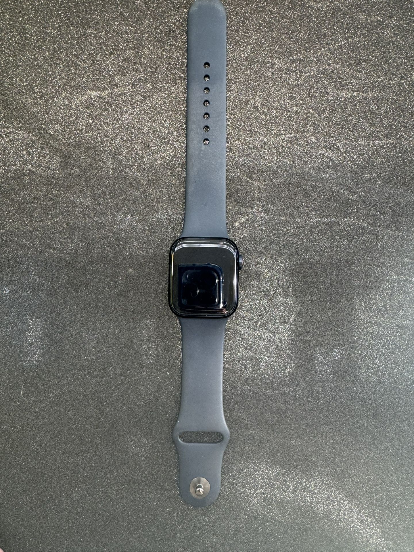 Apple Watch SE 2nd Gen – 40mm GPS + Cellular