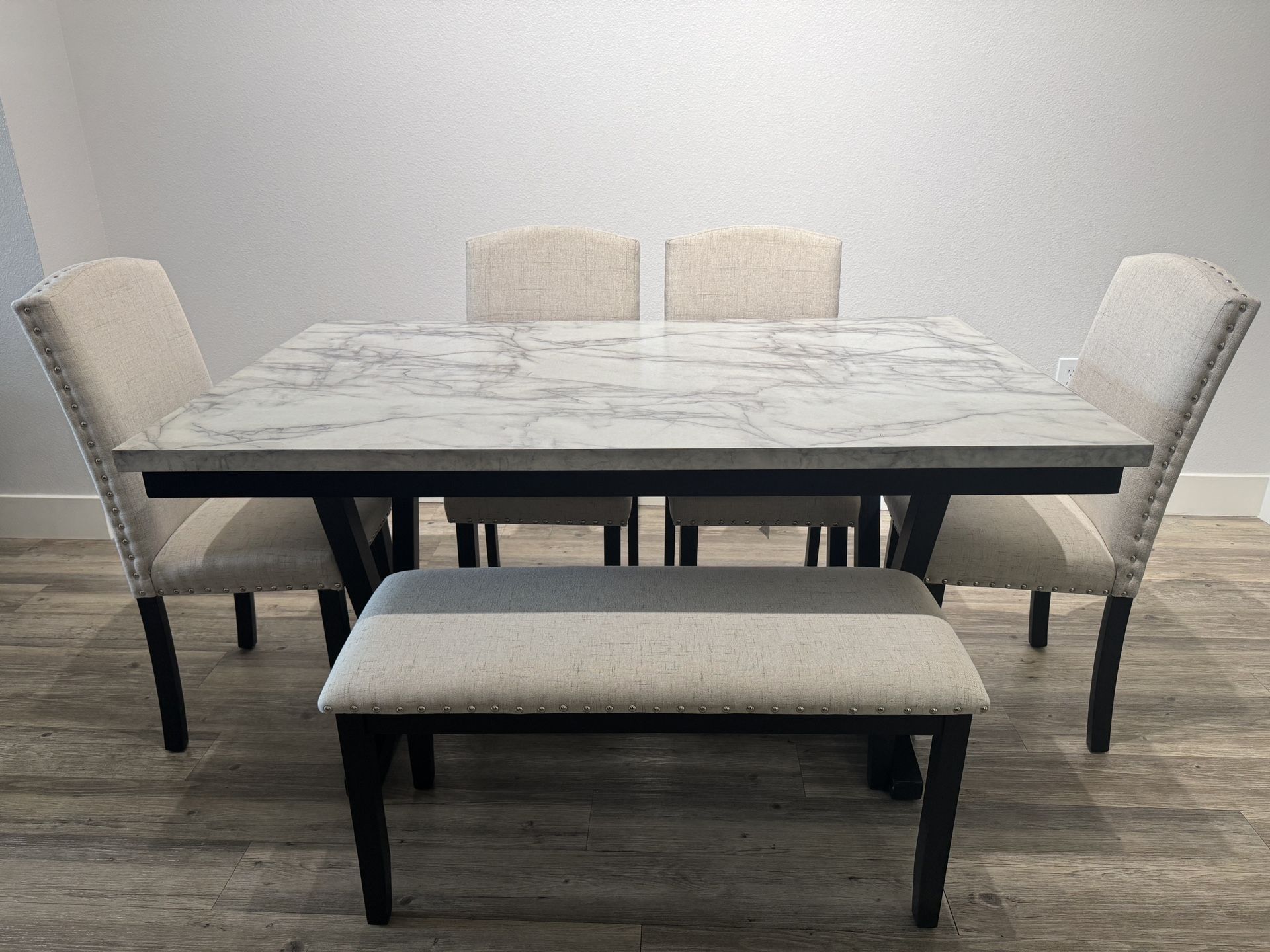 Dining Table and chairs