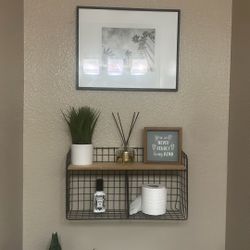 Bathroom Decor $20 