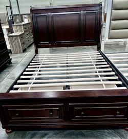 Cama Queen Size Nueva En Su Caja Incluye Colchón Memory Foam Y Cajones