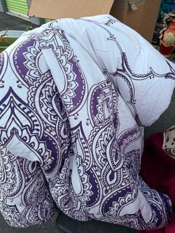 Purple Paisley Mandala Comforter