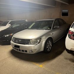 2009 Ford Taurus