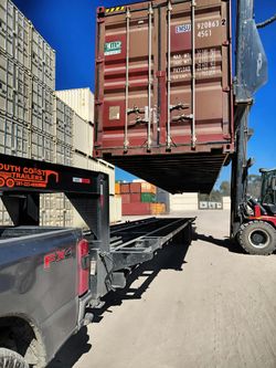 Moving? Need Storage? Shipping Containers are the solution! 🤩 Message for a FREE quote!