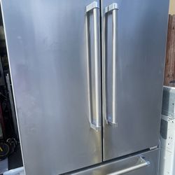 Viking bottom freezer Counter Depth Fridge 