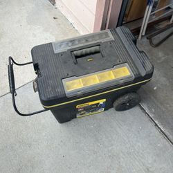 Stanly Wheel Type Large Tool Box With Tools 95 Cash 