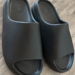 Onyx Yeezy Slides