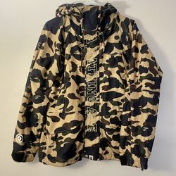 Bape A Bathing Ape Camo Windbreaker (L)
