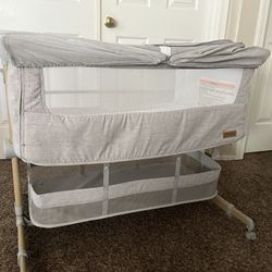 Large Bassinet 