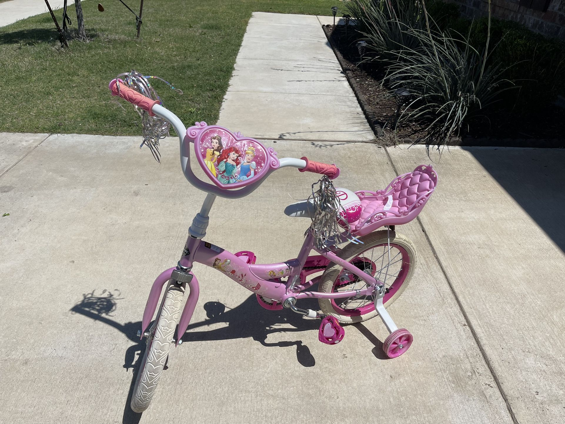 Disney Toddler / Kids Bike 