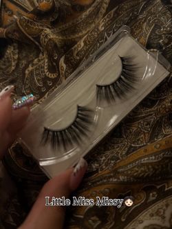 Lashes!! 😍