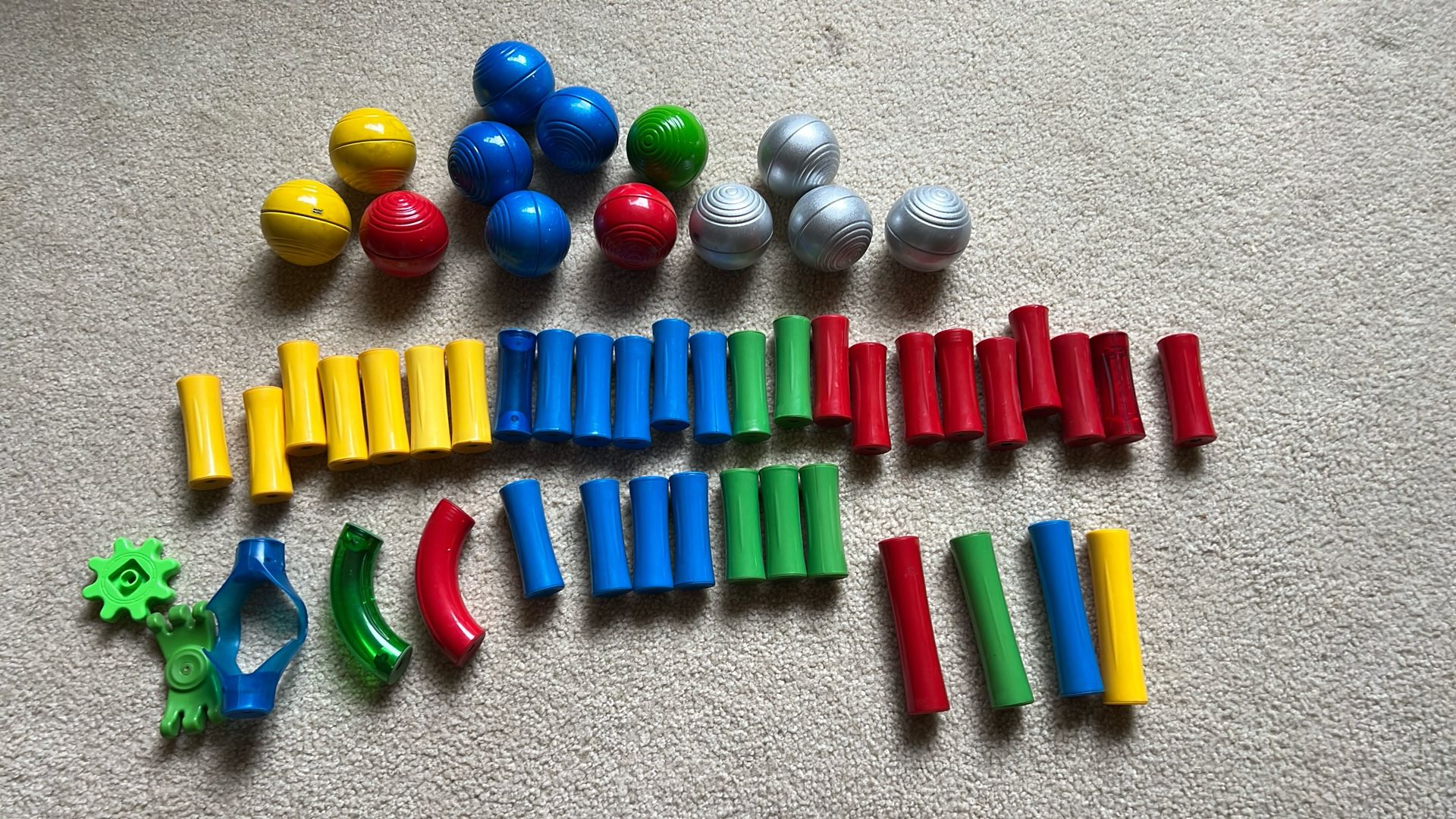 Magnetic Balls & Sticks - Fun For Toddlers