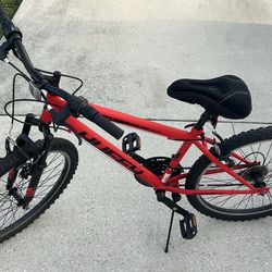 Huffy Incline mountain bike
