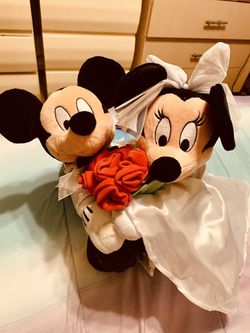 Disney -Minnie & Mickey Mouse Bride & Groom wedding plush-