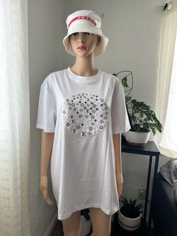 New Without Tag. LV . Women T Shirt Size XXXL
