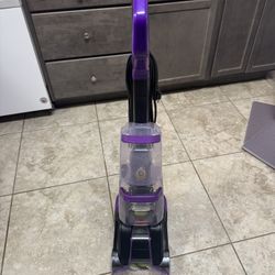 BISSELL Carpet Shampooer 