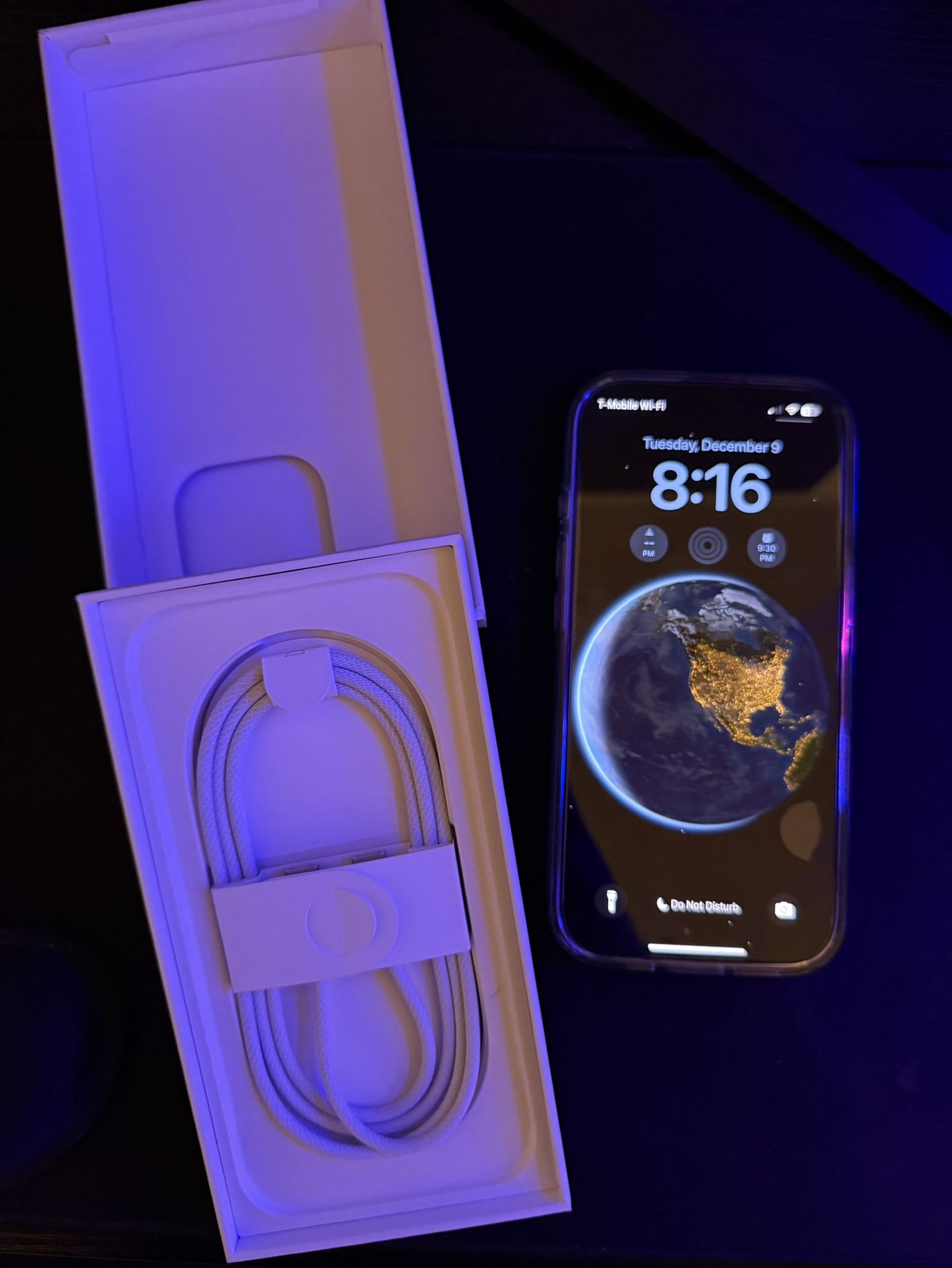 iPhone 16 Pro 128gb Desert Tan CARRIER UNLOCKED