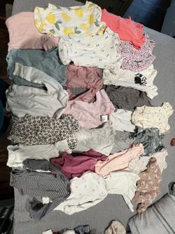 Newborn baby girl 100+ pieces Carter's, Gerber, Magnetic me, kyte, Nordstrom brands & More
