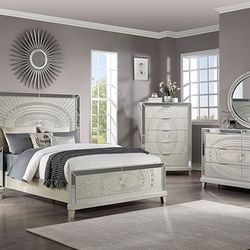 Brand New Champagne 4pc Queen Bedroom Set (Available In Eastern King)