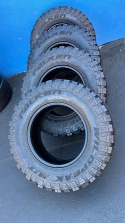 Set of 4 Falken Wildpeak M/T LT285/70R17 Tires