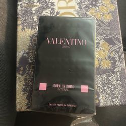 Valentino Uomo Intense 