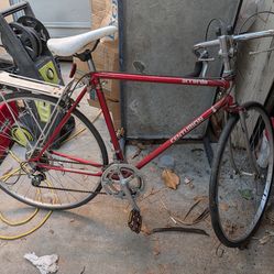 Centurion Accordo road bicycle