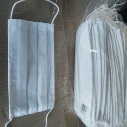 WHITE CLOTH REUSABLE FACE MASKS 98 COUNT PACK NEW