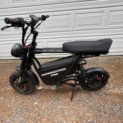 EMOVE RoadRunner Pro Seated Electric Scooter