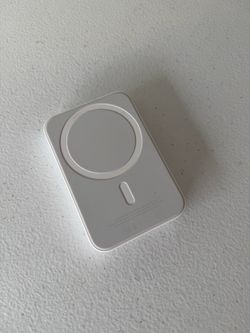 Apple MagSafe Battery Pack