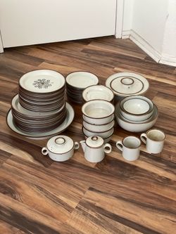 Niels Refsgaard for Dansk Denmark Brown Mist Dinnerware Set - 59 Piece